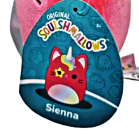 SIENNA 5 in pink cat squishmallow - Picture 3 of 5